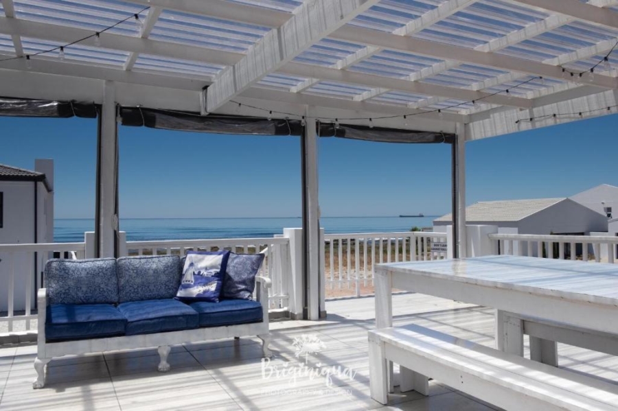 3 Bedroom Property for Sale in Sandy Point Beach Estate Western Cape